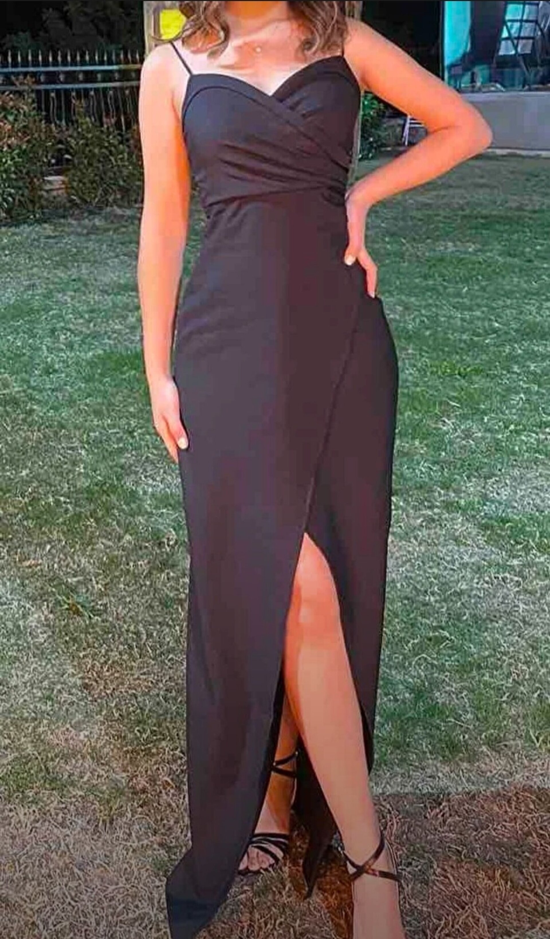 Vestido de fiesta negro drapeado - 7