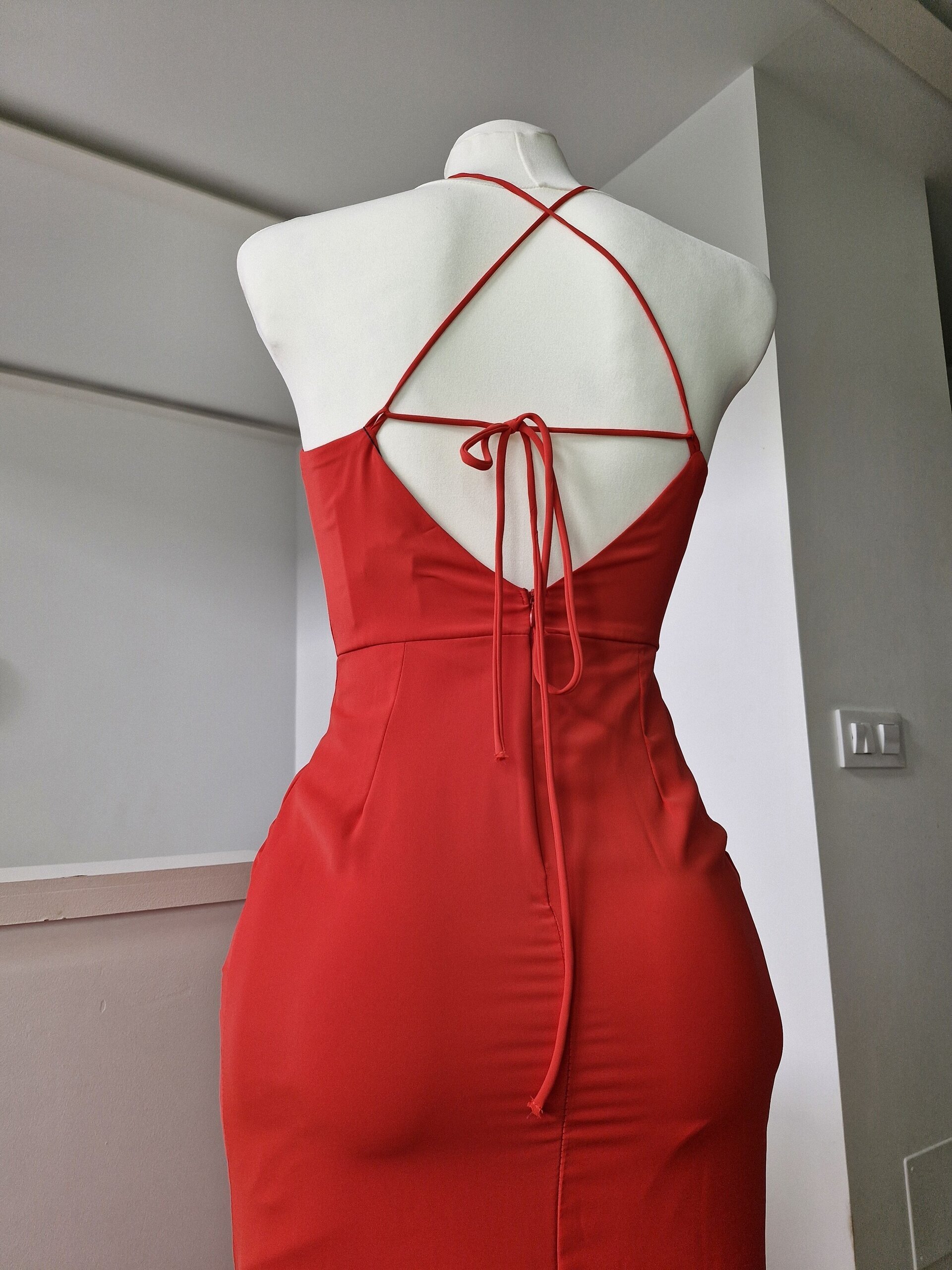 Vestido rojo largo fiesta espalda cruzada - 7