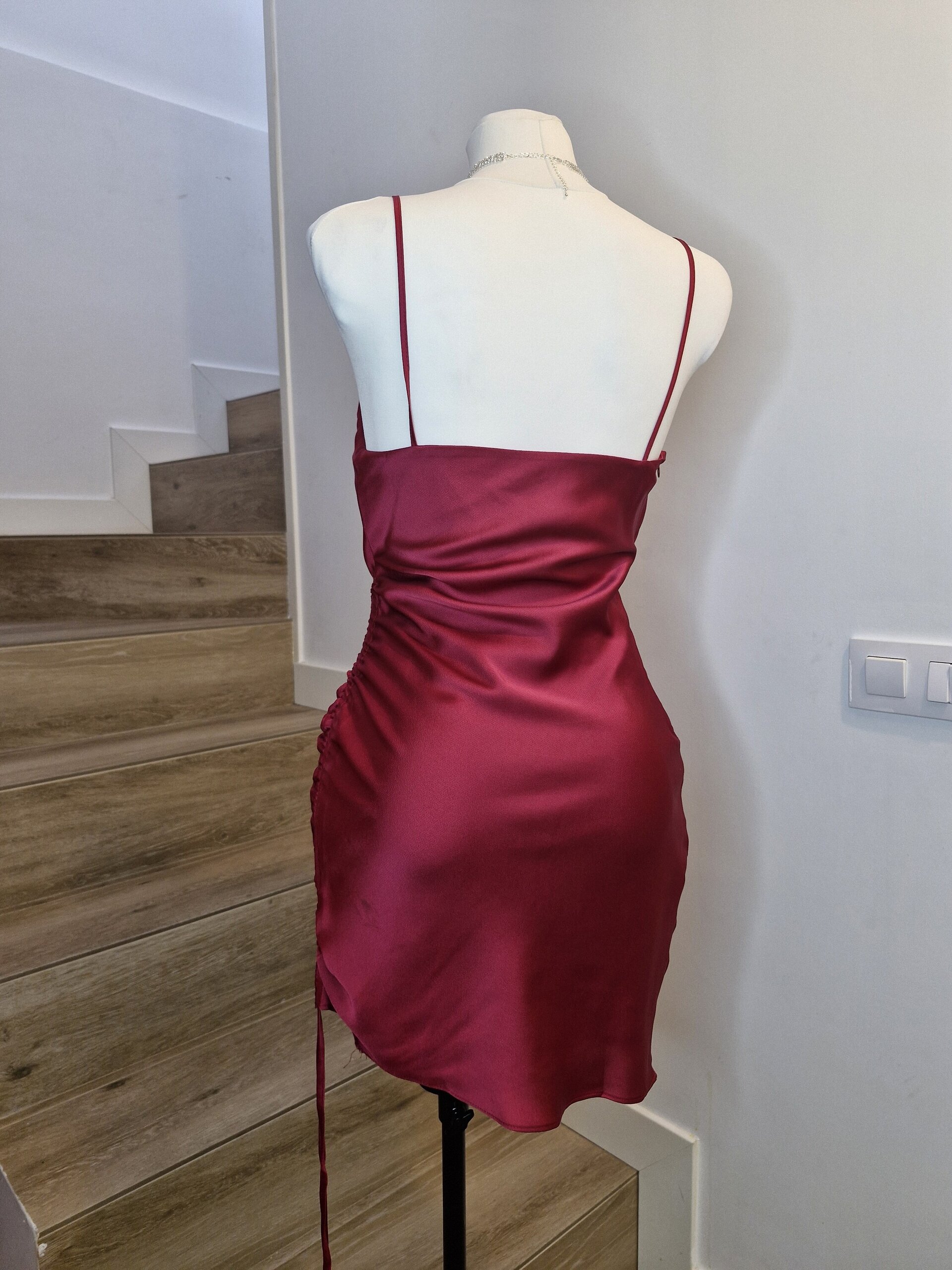 Vestido de fiesta corto asimetrico - 4