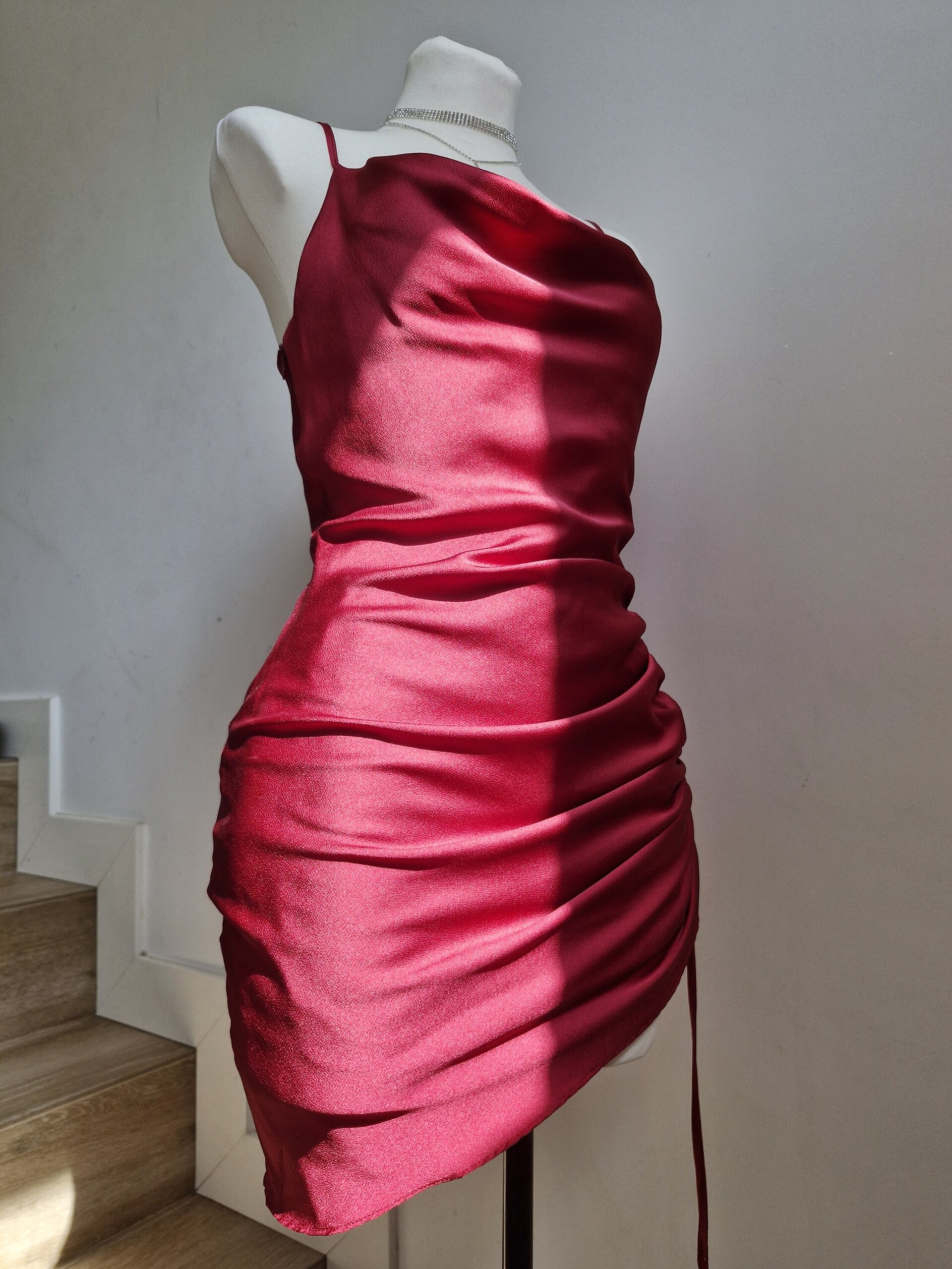 Vestido de fiesta corto asimetrico - 2