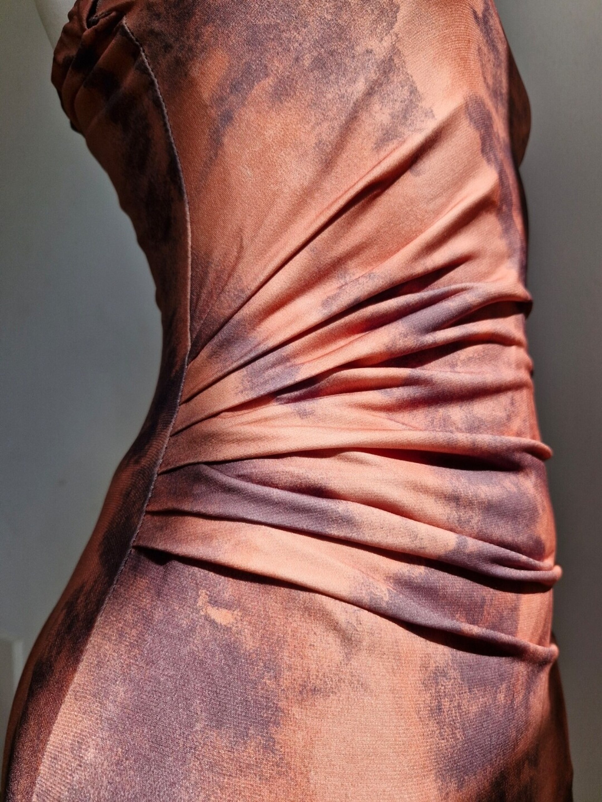 Vestido midi multicolor asimetrico - 3