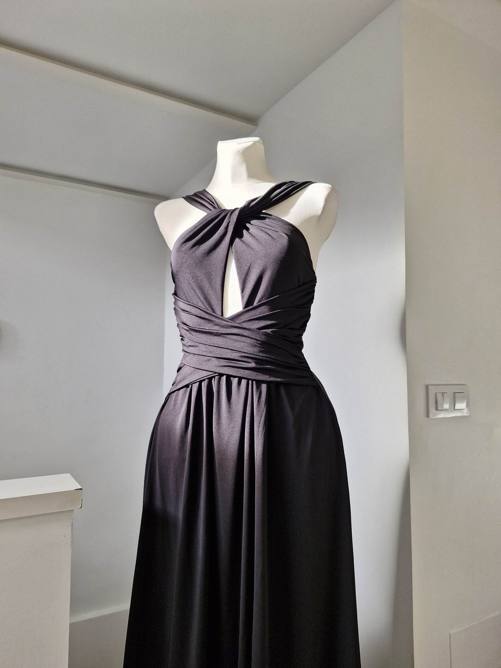 Vestido largo de fiesta negro - 5